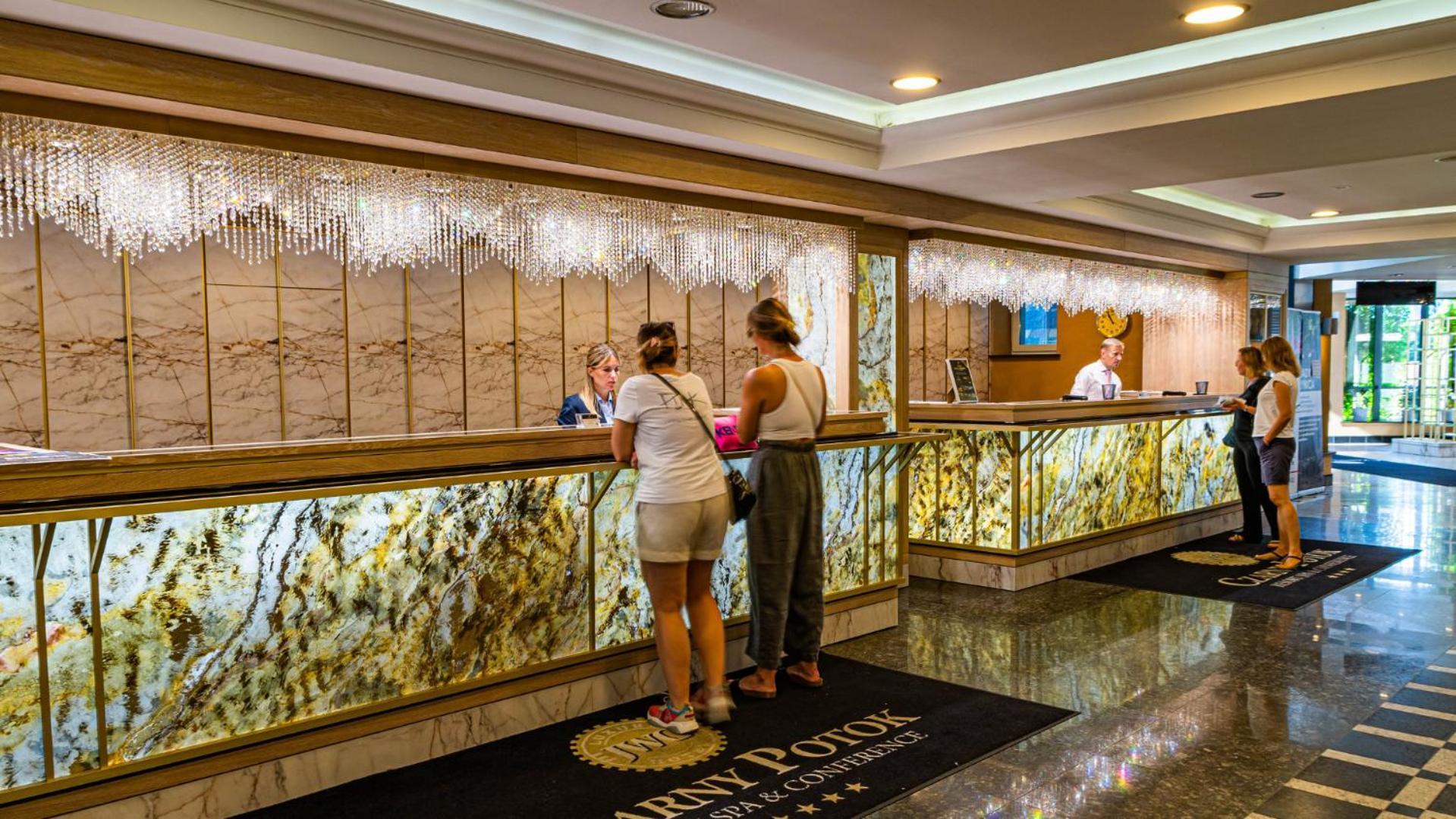 Hotel Czarny Potok Resort Spa & Conference Krynica Zdroj Bagian luar foto