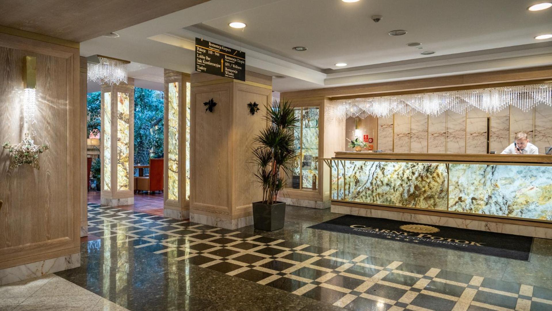 Hotel Czarny Potok Resort Spa & Conference Krynica Zdroj Bagian luar foto